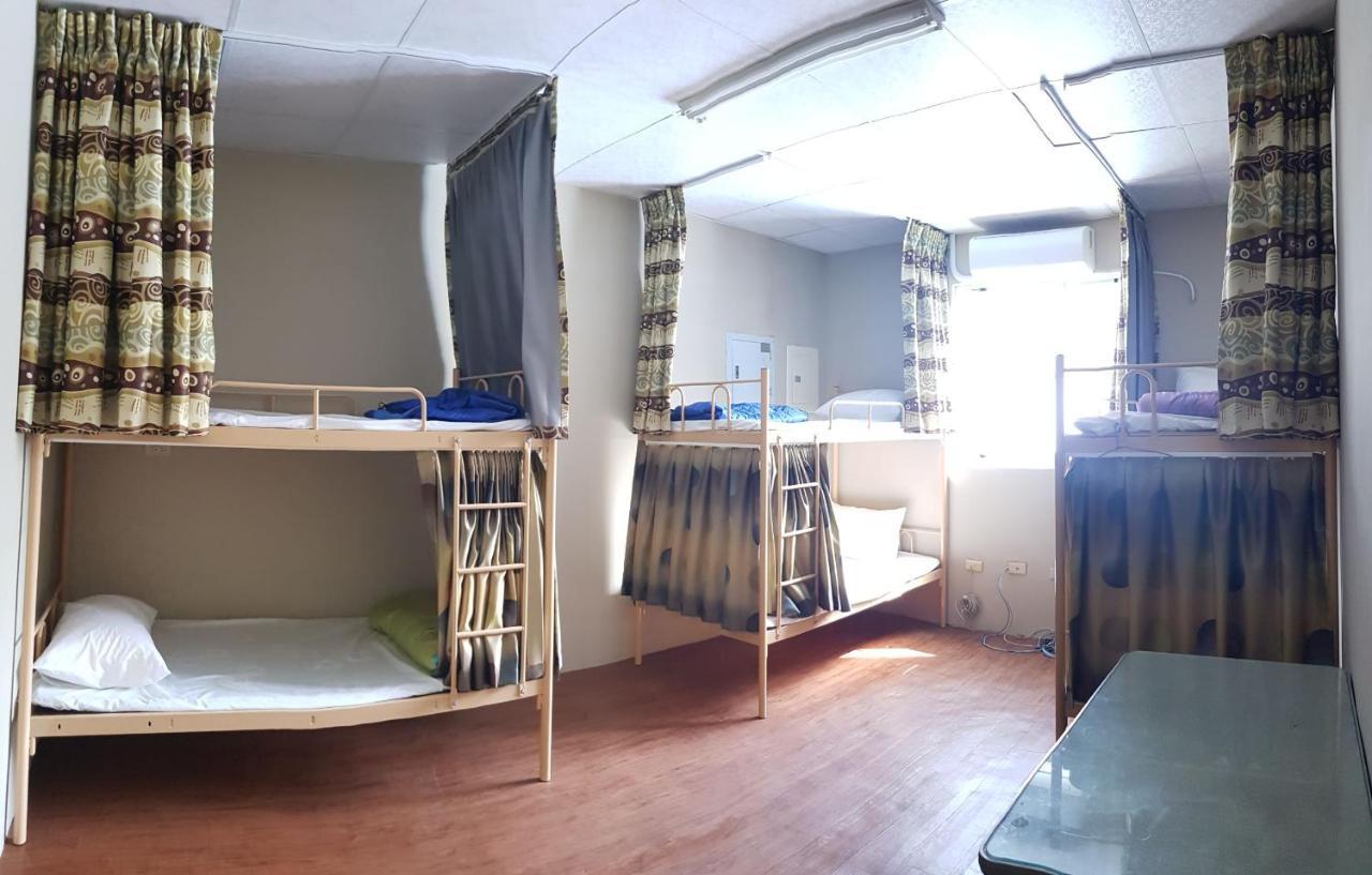 Three Fool Backpackers Inn Fangshan Екстер'єр фото